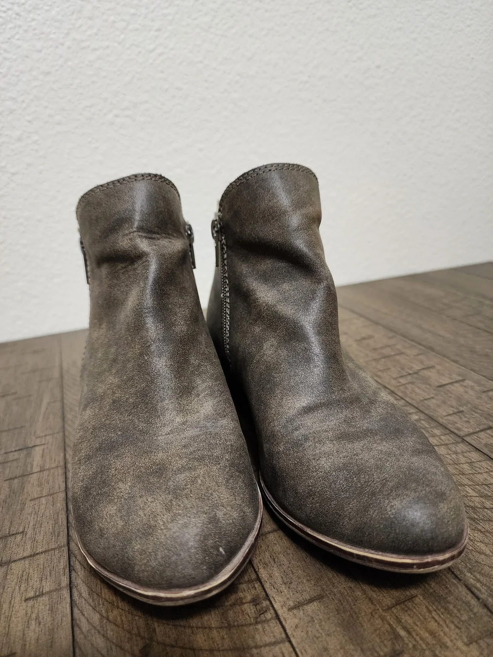 Lucky Brand Gray Kids' Ankle Boots